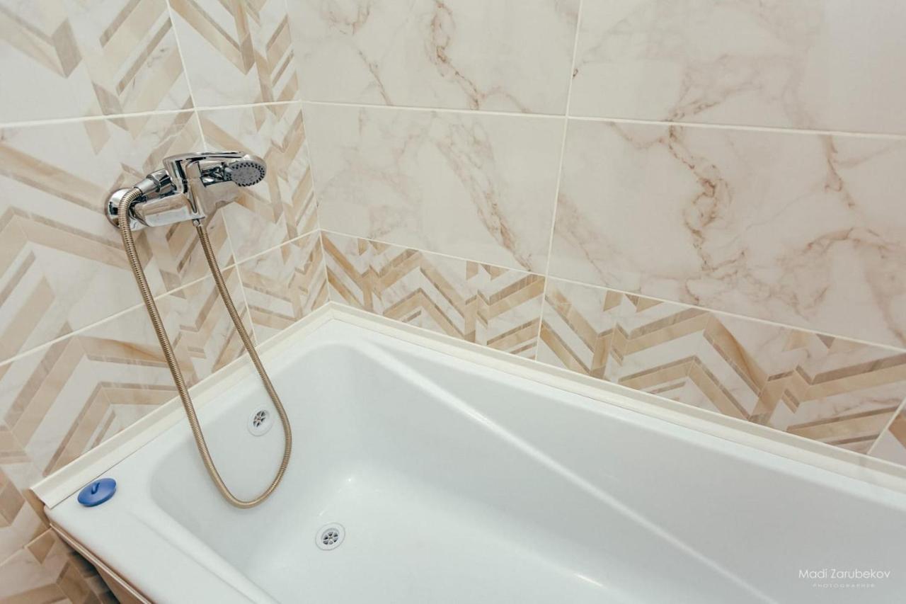 Cosy flat Apartment Semey Luaran gambar