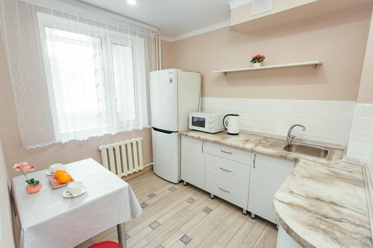 Cosy flat Apartment Semey Luaran gambar